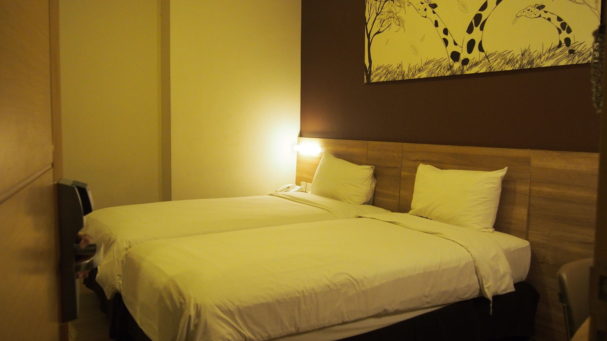 G7 Hotel Jakarta Buitenkant foto